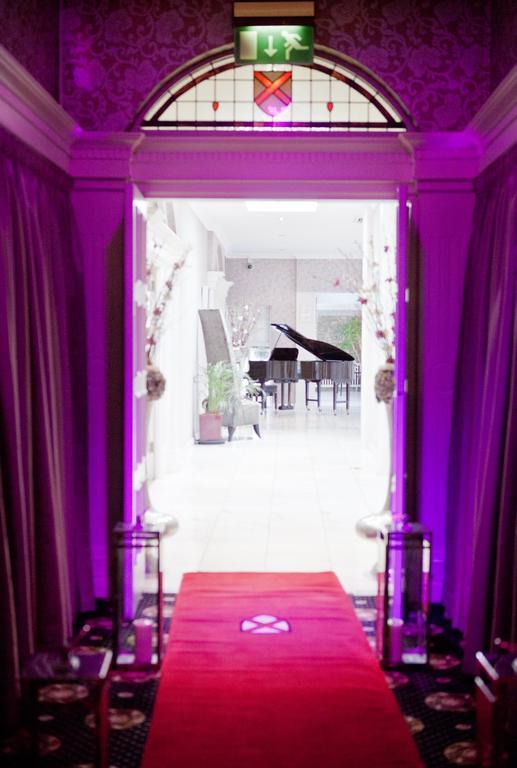 Earl Of Desmond Hotel Трали Экстерьер фото